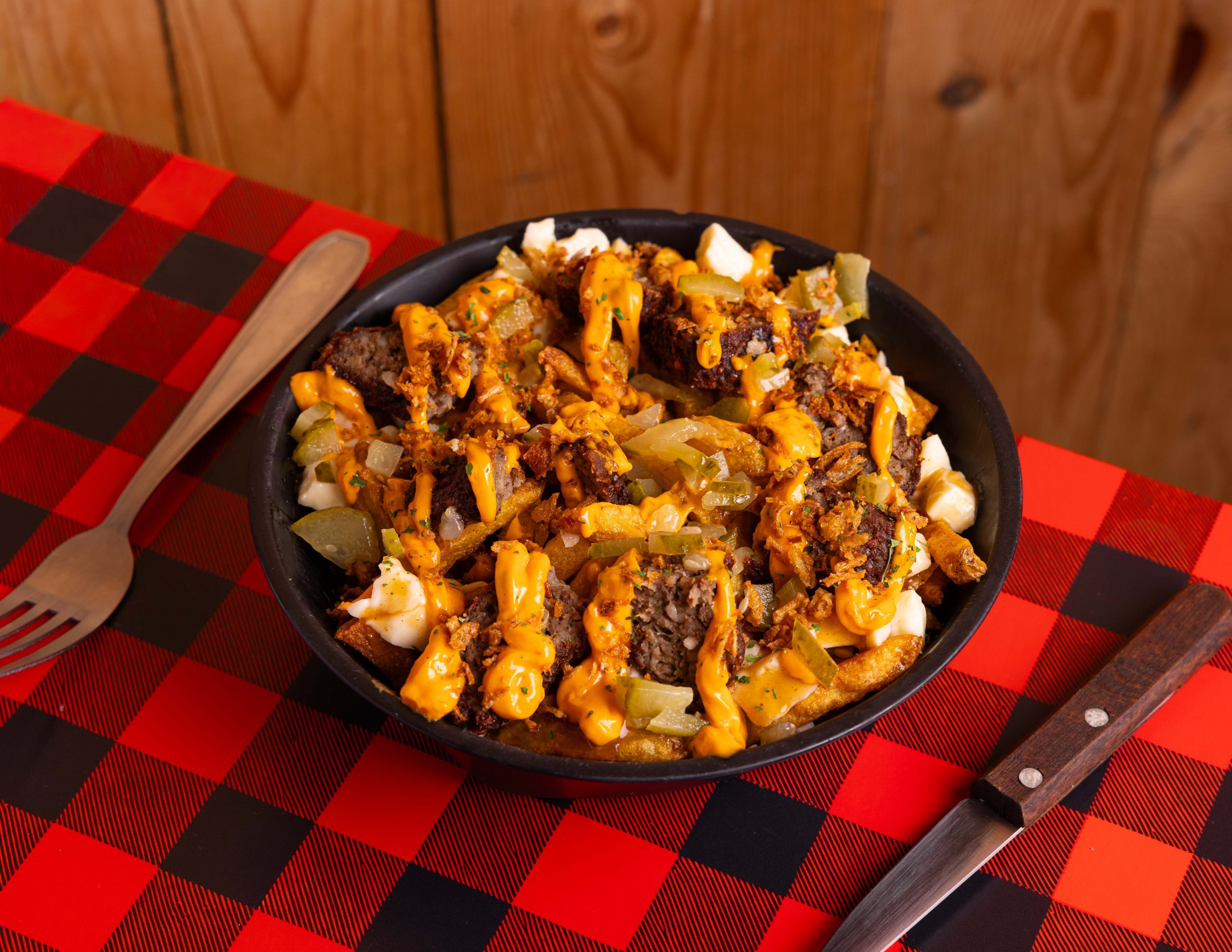 Où manger une vraie poutine québécoise à Lyon ?